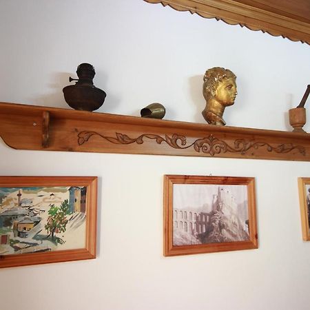 Grandma'S Home ジロカストラ エクステリア 写真